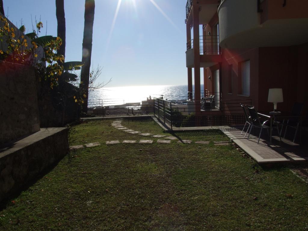 Appartement Au Chateau Vallaya Menton Buitenkant foto