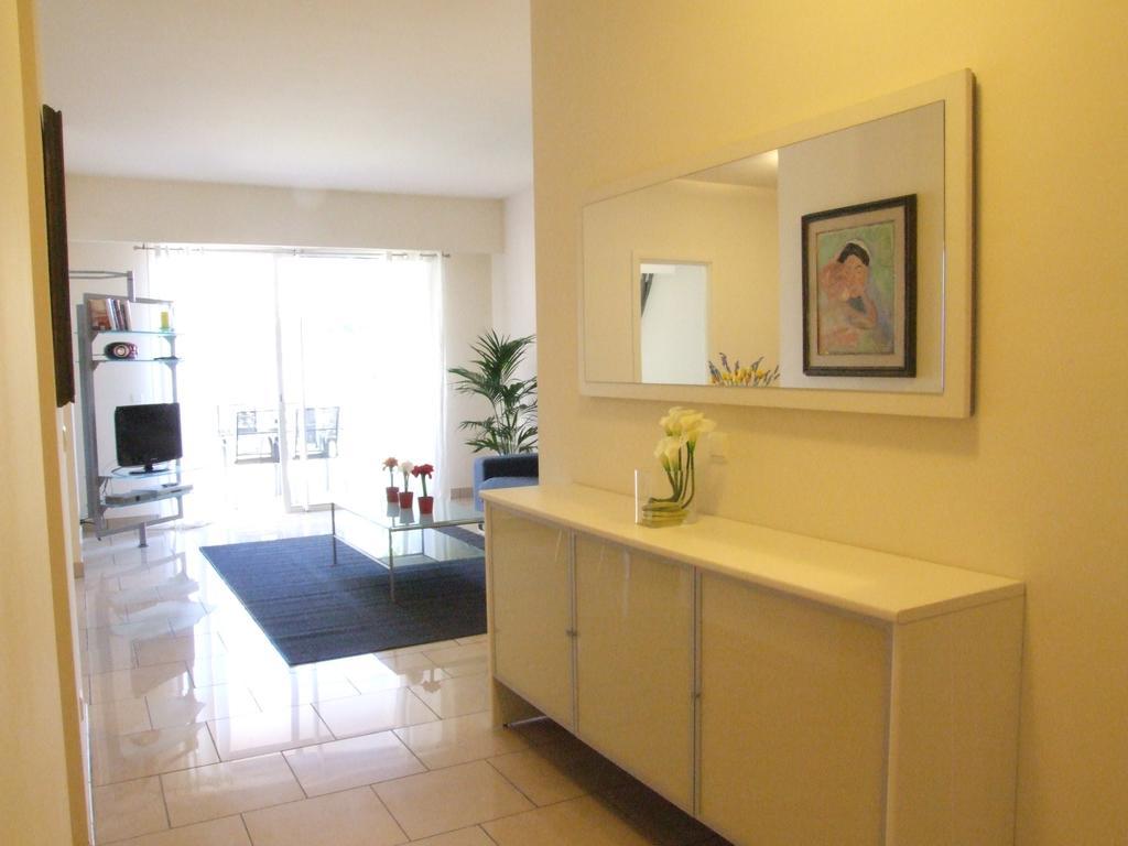 Appartement Au Chateau Vallaya Menton Buitenkant foto