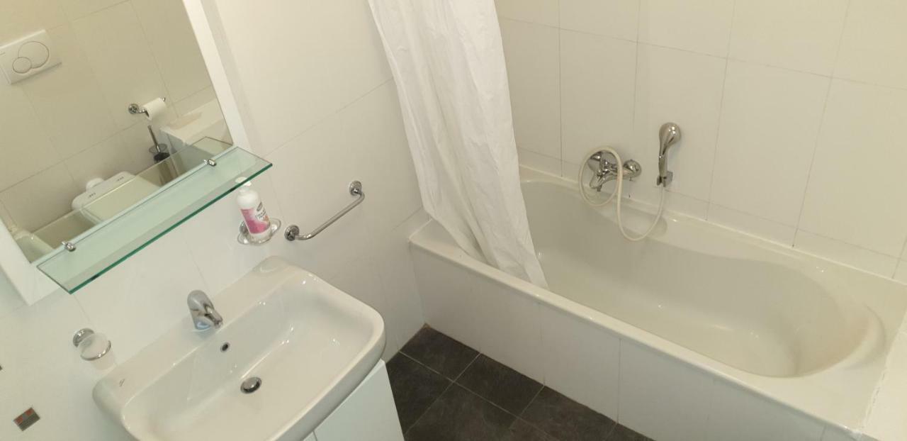Appartement Au Chateau Vallaya Menton Buitenkant foto